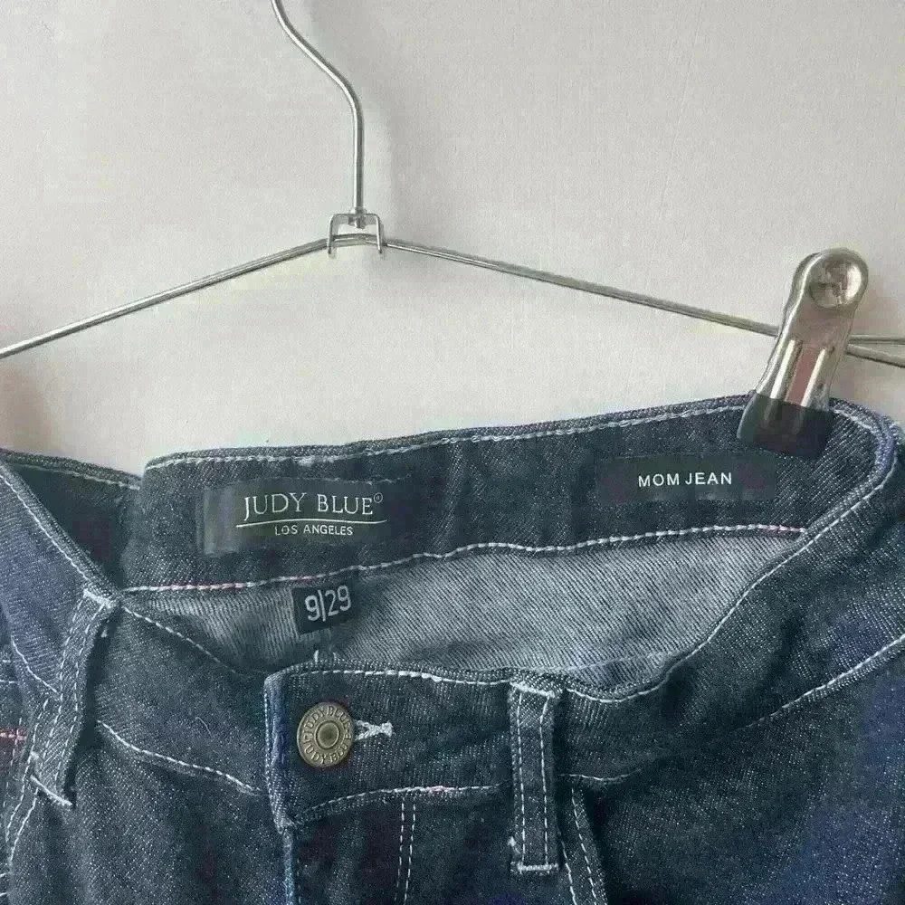 Dark Wash Judy Blue Mom Jean size 9/29